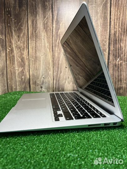Apple MacBook Air 13 2012 4/128