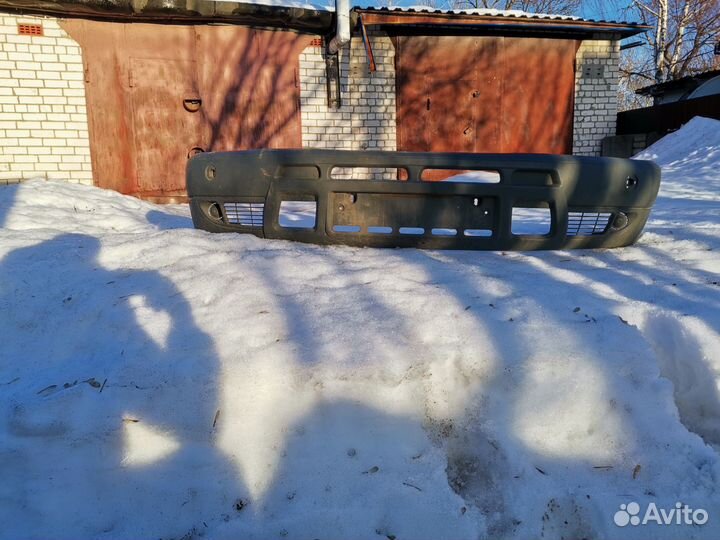 Продаю передний бампер газели
