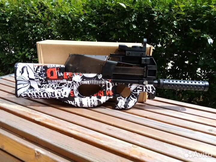 Игрушечный орбизный автомат Р90 P90