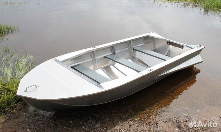 Дюралевая лодка Мста-Н 3.5 м., новая, с булями