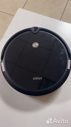 Робот-пылесос Kitfort KT-590