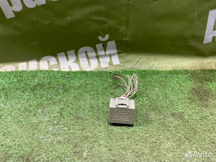 Реле Toyota Rav4 ZCA26 1ZZ-FE 2001