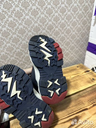 Ботинки для мальчика 23