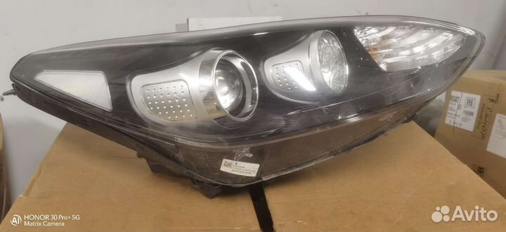 Фара передняя правая kia sportage 92102F1000