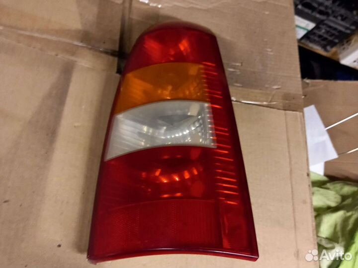 Опель астра G универсал задний правый фонарь