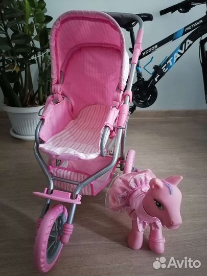 Коляска кукольная