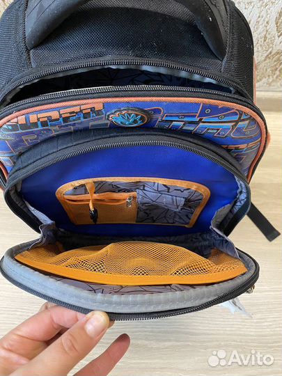 Школьный рюкзак