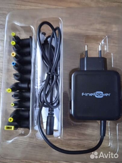 Универсальный адаптер для ноутбука