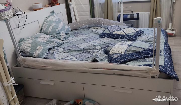 Кровать IKEA 160 200