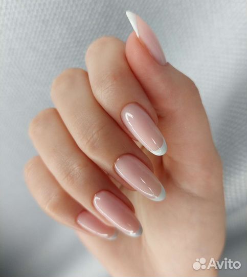 Мастер маникюра