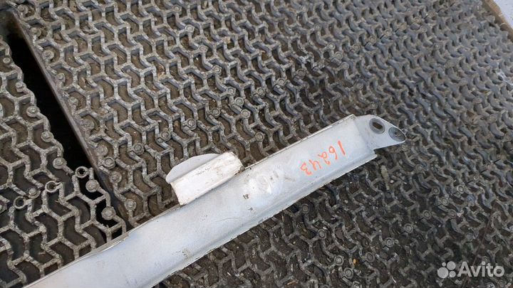 Ресничка под фару Toyota Sequoia, 2003