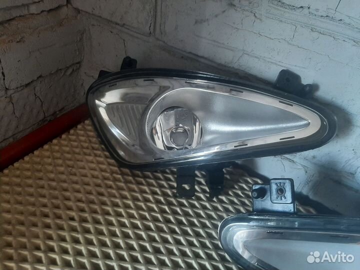 Mercedes W221 птф Противотумнная фара