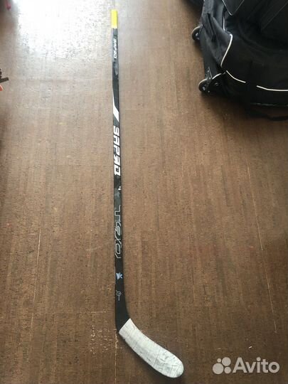 Клюшка хоккейная левый хват взрослая