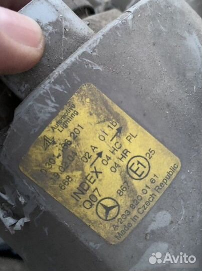 Фара левая Mercedes C W203