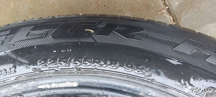 Bridgestone Dueler H/P 225/55 R18