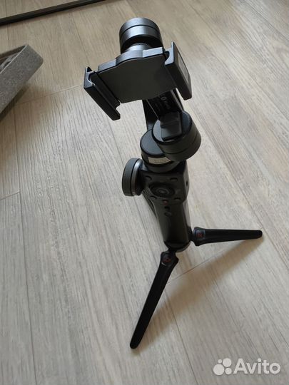 Стабилизатор zhiyun smooth 4