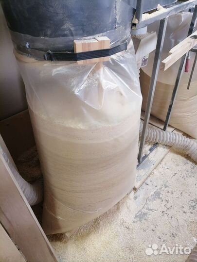 Опилки, стружка древесные