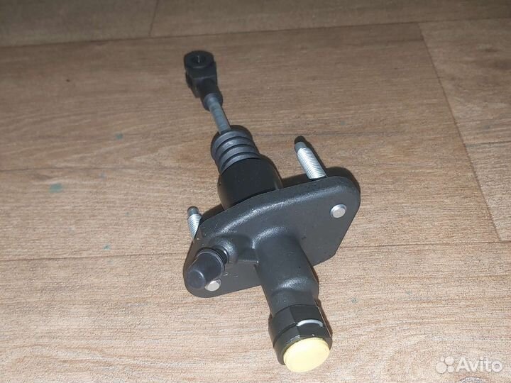 Главный цилиндр сцепления Opel Astra h J G