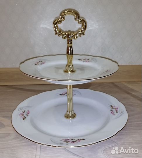 Фарфоровая посуда Чехия (этажерка, новая)