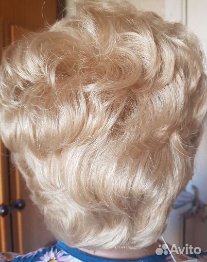 2 Парика женских