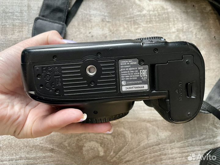 Canon eos 5D mark iv body