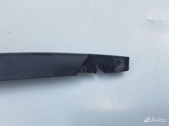 Поводок стеклоочистителя заднего Fiat Punto 3