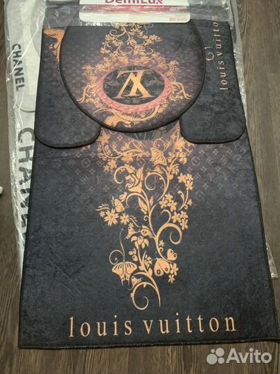 Коврики для ванной и туалета