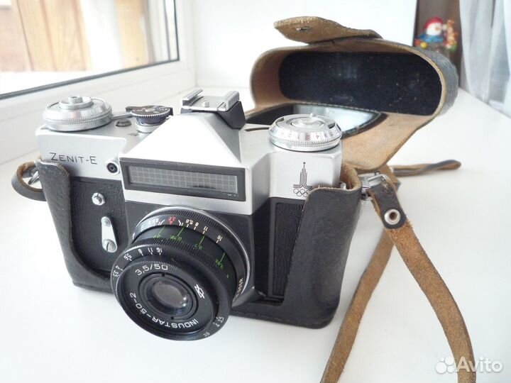 Фотоаппарат Зенит Е