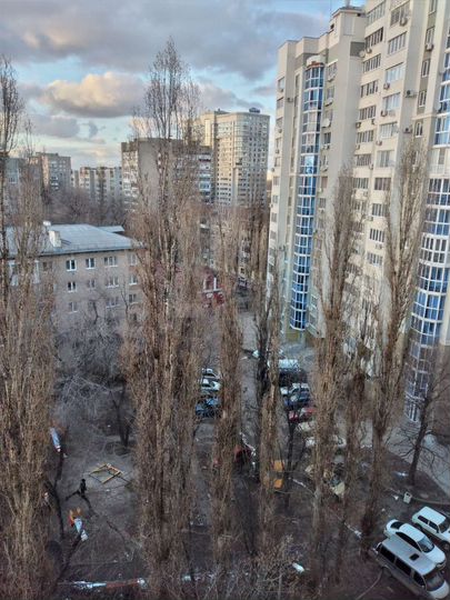 2-к. квартира, 45 м², 9/9 эт.