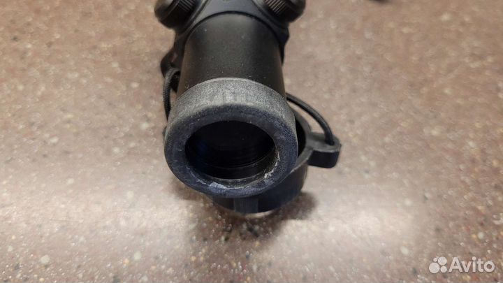 Коллиматорный прицел Simmons RED DOT