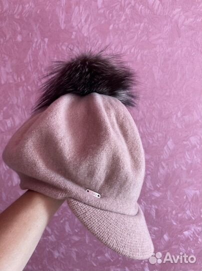 Кепка с помпоном шапка