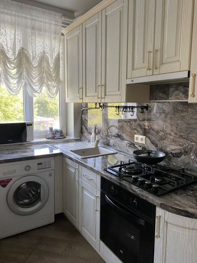 2-к. квартира, 47 м², 2/2 эт.