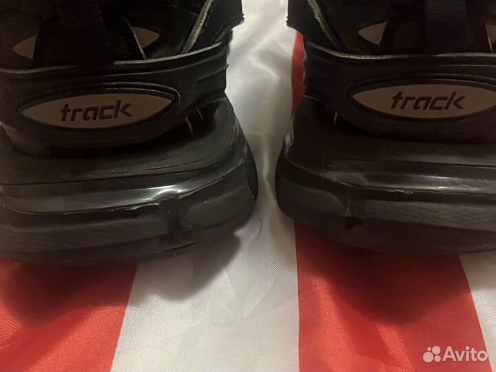 Кроссовки balenciaga track legit