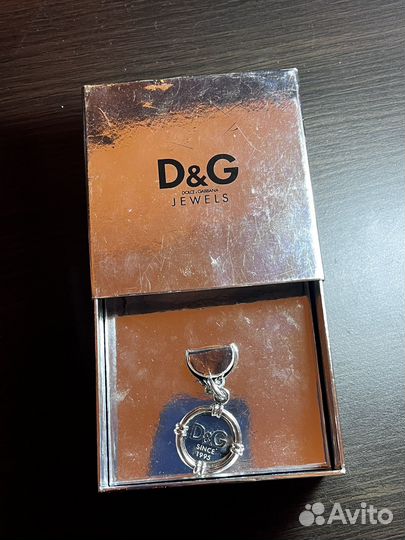 Подвестка D&G