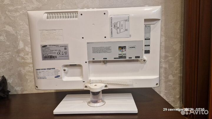 Телевизор Samsung led UE19D4010nw
