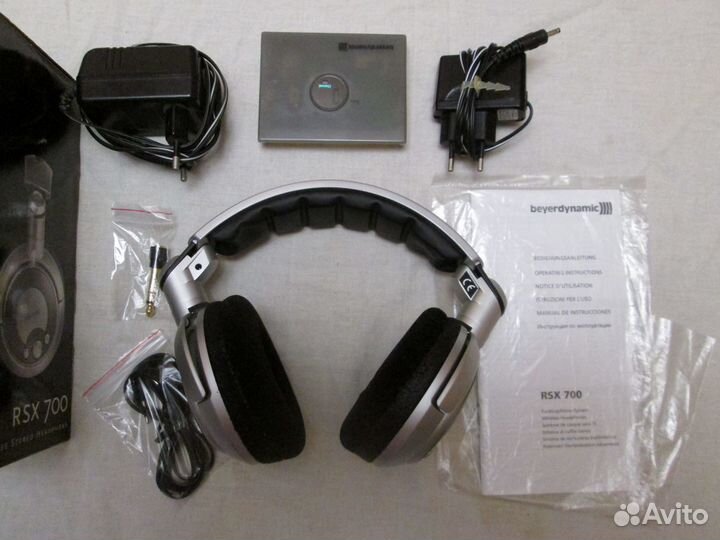 Беспроводные наушники Beyerdynamic RSX 700