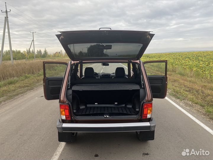 LADA 4x4 (Нива) 1.7 МТ, 2020, 21 000 км