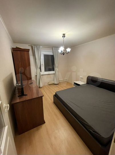 Комната 18 м² в 2-к., 10/16 эт.