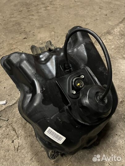 Бензобак Honda TRX