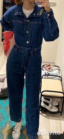 Джинсовый комбинезон mango