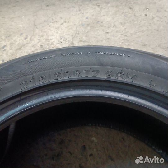 Kumho Solus SA01 KH32 215/60 R17