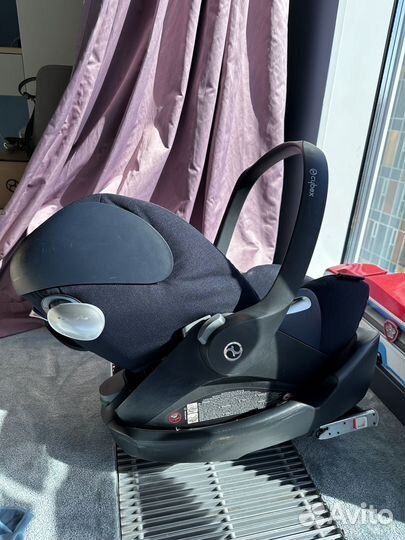 Cybex Cloud Q Plus + isofix-база