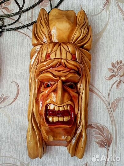 Маски из дерева на стену