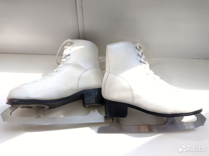 Коньки фигурные женские размер 36