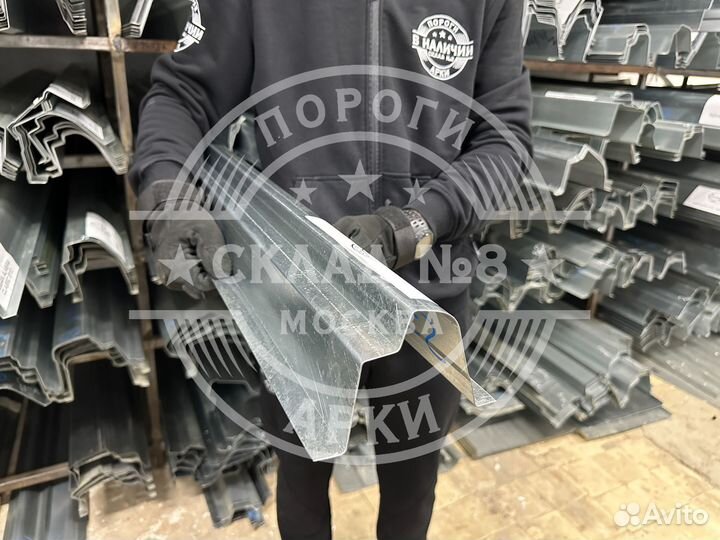 Кузовной порог Toyota Land Cruiser Prado 90