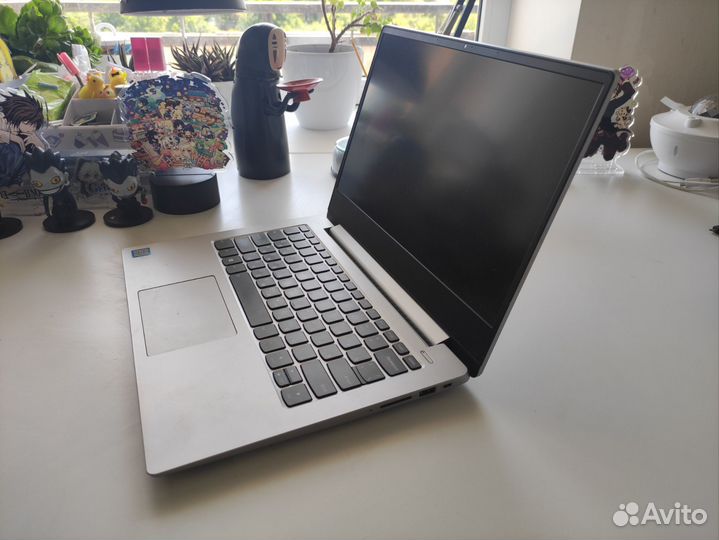 Ноутбук Lenovo Ideapad 330S-14IKB