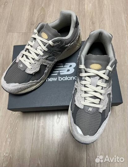 New Balance 2002r refined future оригинальные