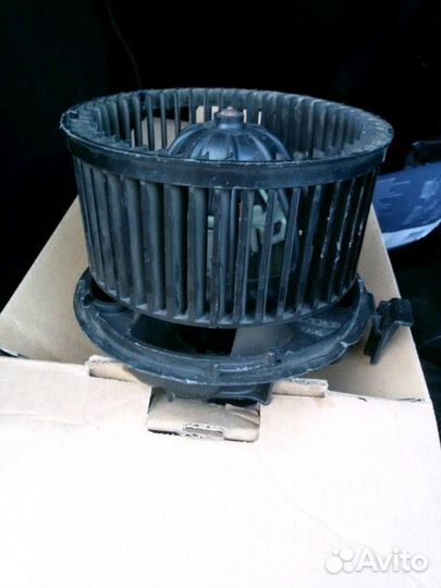 Моторчик печки Renault Megane II