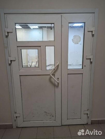 Дверь входная пластиковая для магазина/бизнеса