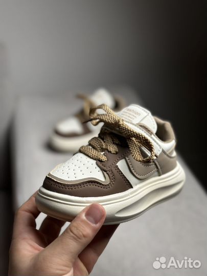 Детские кросовки 24-26-27-49